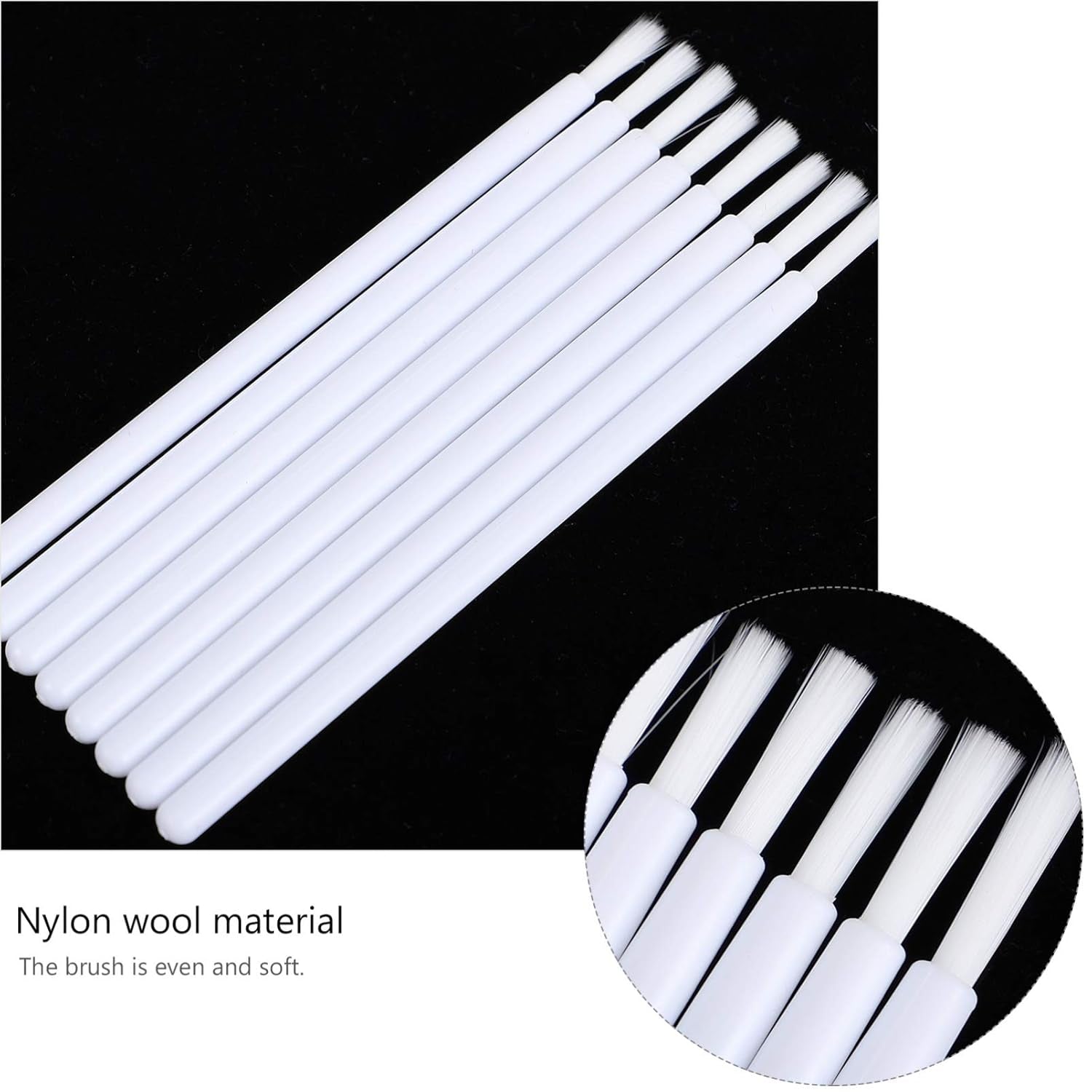 100Pcs Disposable Lip Brush Make up Supplies Makeup Beauty Tools Lip Gloss Applicator Tools Lipstick Make up Tool Lipstick Gloss Wands Make up Accessories Make up Brush